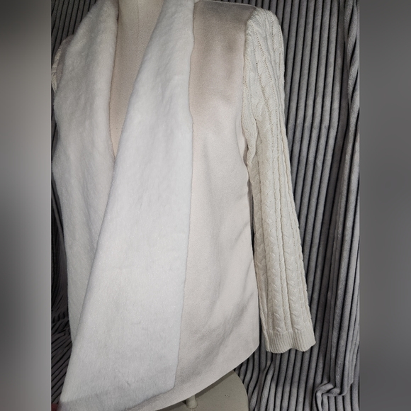 Gaby & Eden NWOT Women Ivory Faux Fur Jacket cardigan Size Large - Picture 2 of 14